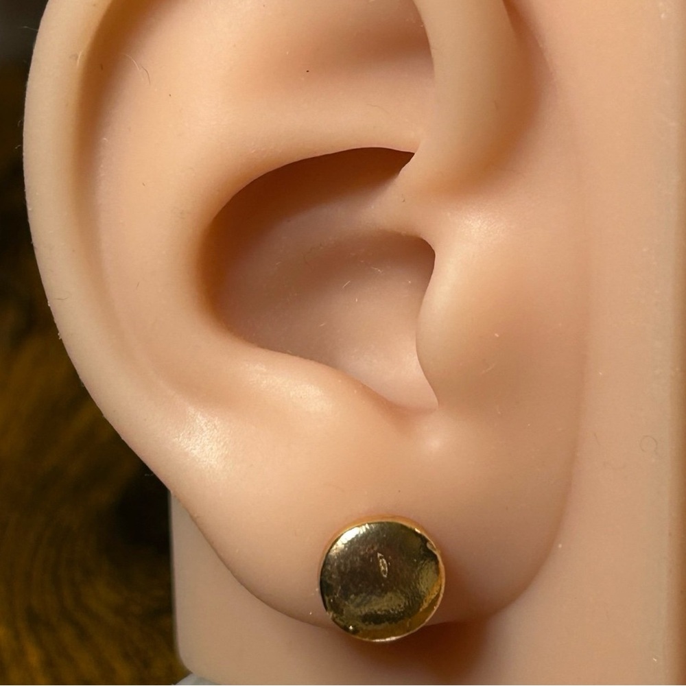 Gold Disc Stud Earrings - Simple Everyday Style